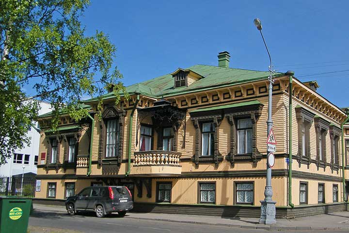 arkhangelsk city excursions dvina river museums russia
