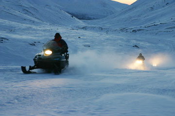 Snowmobile routes to Recue Centre Kuelporr in Khibiny Tundra on Kola Peninsula
