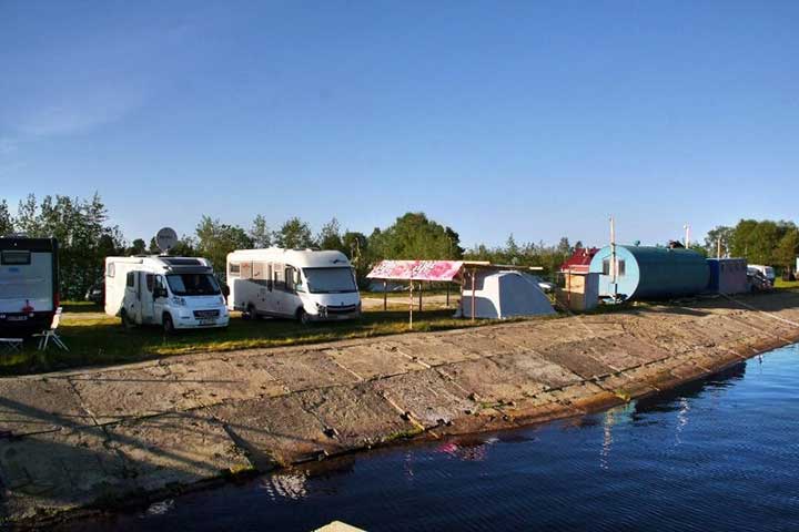 4x4 campers caravan caravanning campings northwest russia karelia kola peninsula murmansk region russian lapland