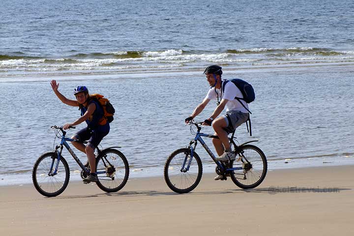 Biking tour along the White Sea Coast Kola Peninsula